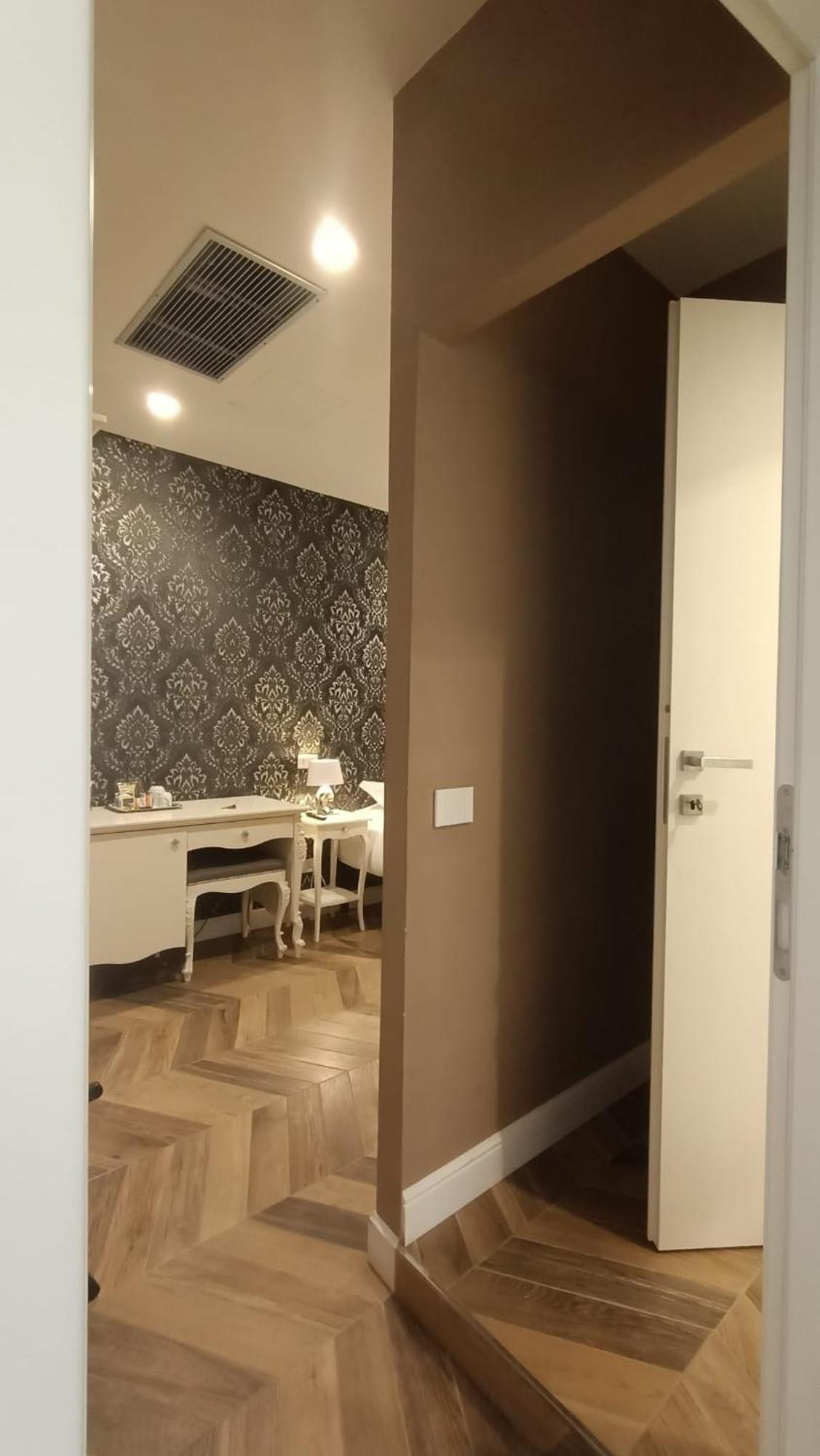 Palazzo Fracassini Guest house Rome